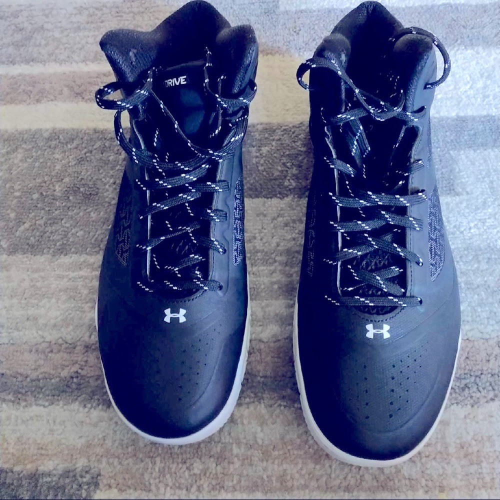 Under Armour Clutch Fit Sneaker